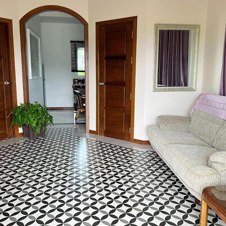New Home Gบ้านเดี่ยวสร้างใหม่ ใกล้ทะเล ตัวเมืองระยอง Ban Chak Phai المظهر الخارجي الصورة