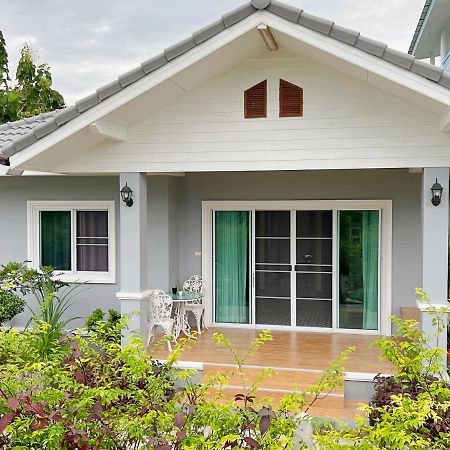 New Home Gบ้านเดี่ยวสร้างใหม่ ใกล้ทะเล ตัวเมืองระยอง Ban Chak Phai المظهر الخارجي الصورة