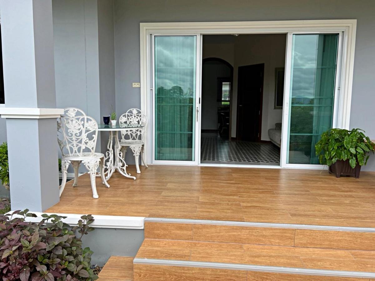 New Home Gบ้านเดี่ยวสร้างใหม่ ใกล้ทะเล ตัวเมืองระยอง Ban Chak Phai المظهر الخارجي الصورة